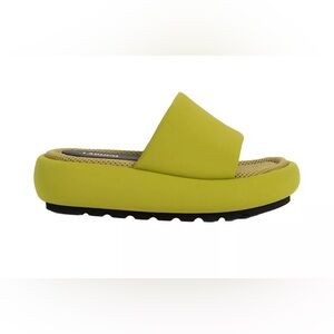 Labucq Vibrant Green Slide Sandals